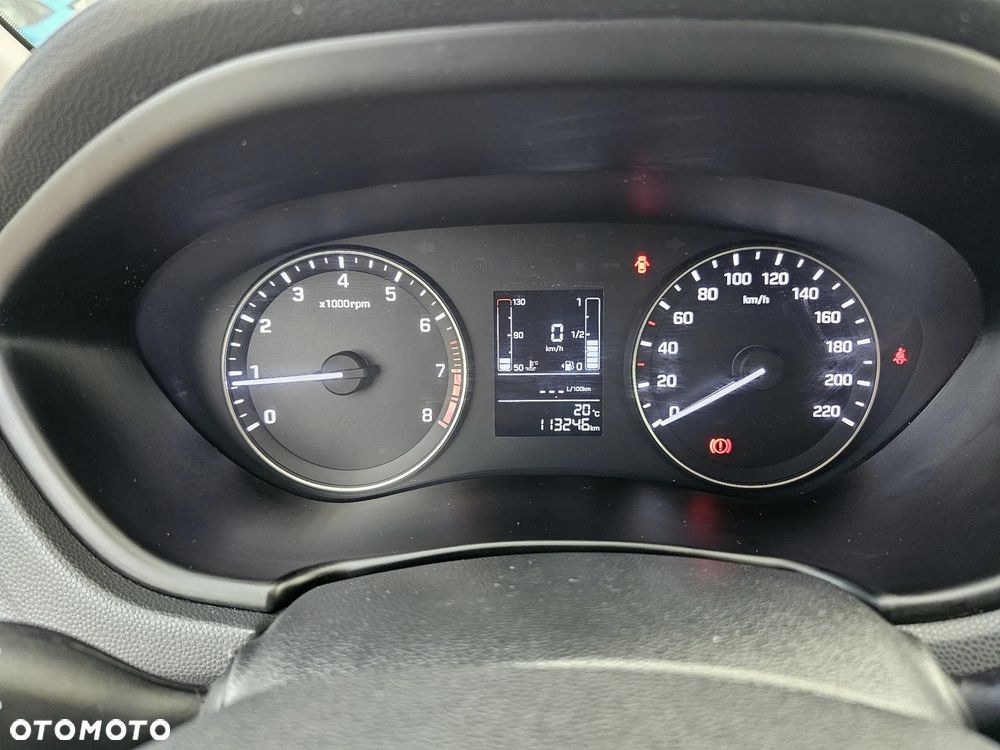Hyundai i20 - 13