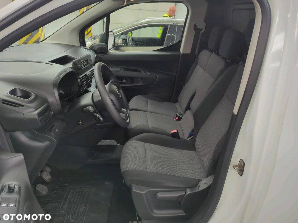 Toyota Proace City Furgon - 9