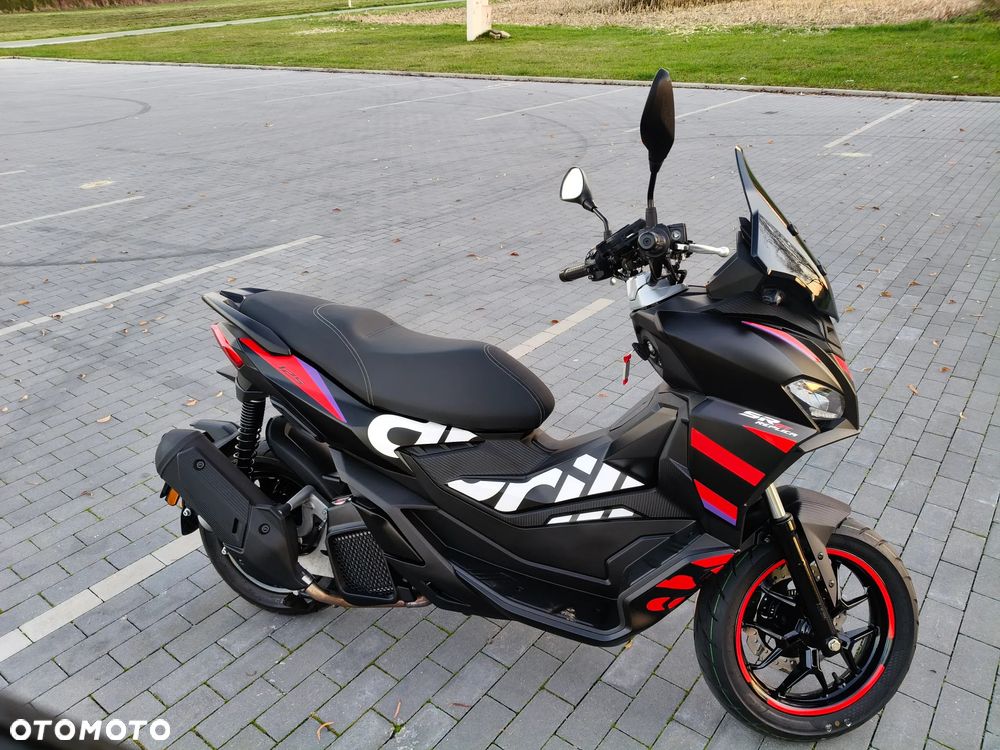 Aprilia SR - 3