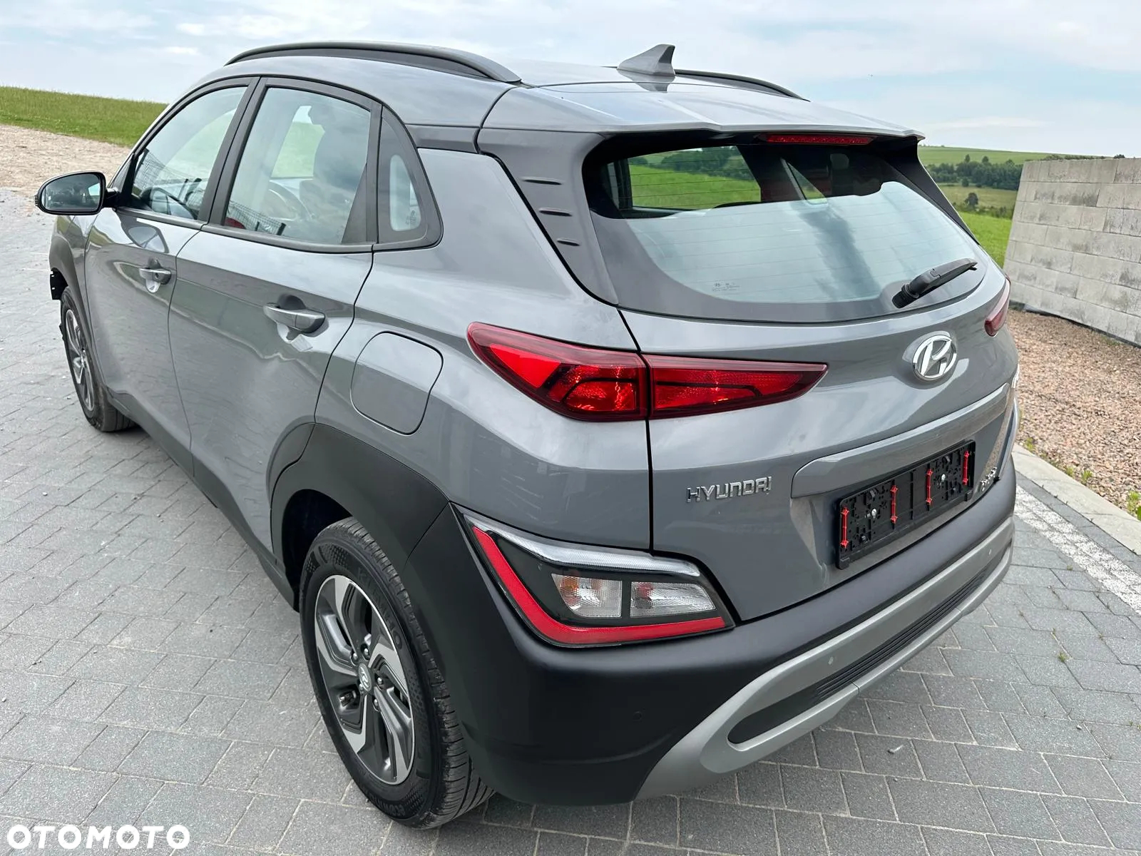 Hyundai Kona - 6