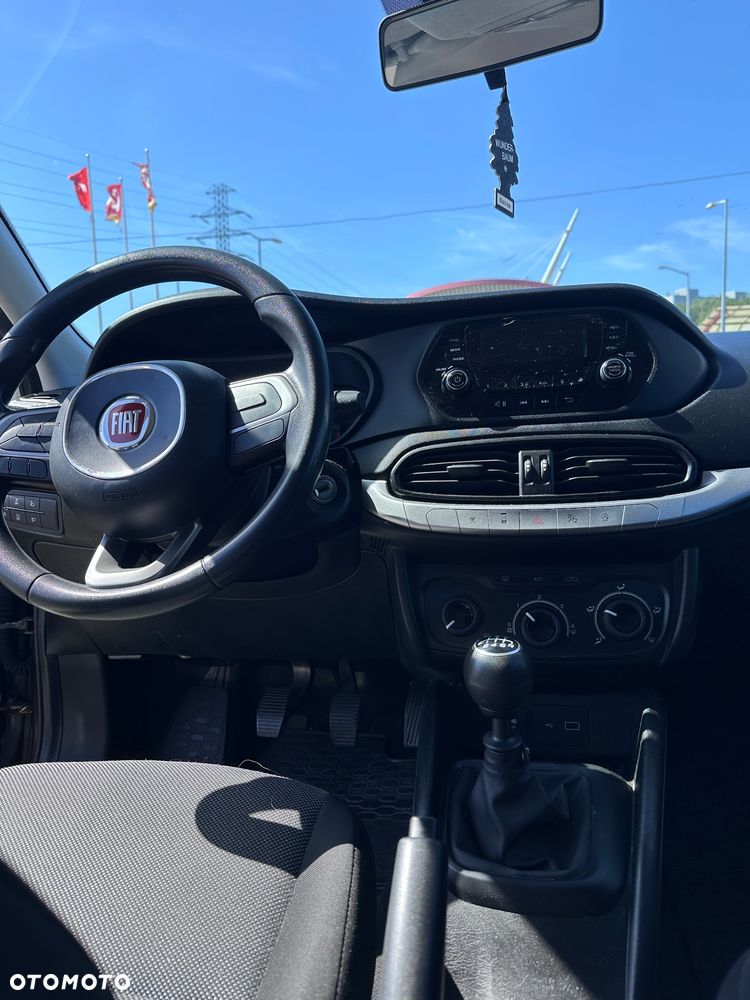 Fiat Tipo 1.4 16v Easy EU6d - 7