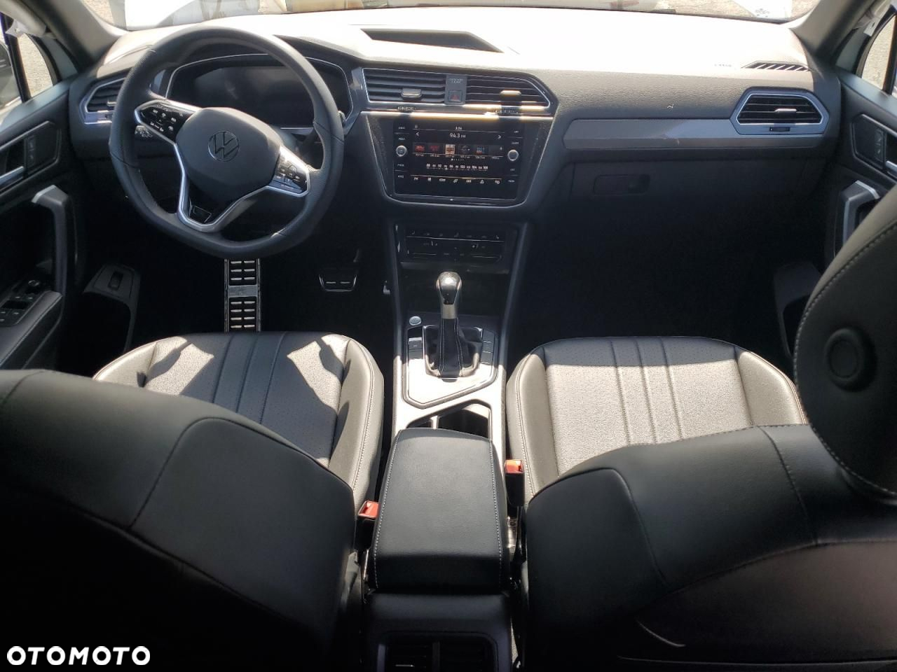 Volkswagen Tiguan - 8