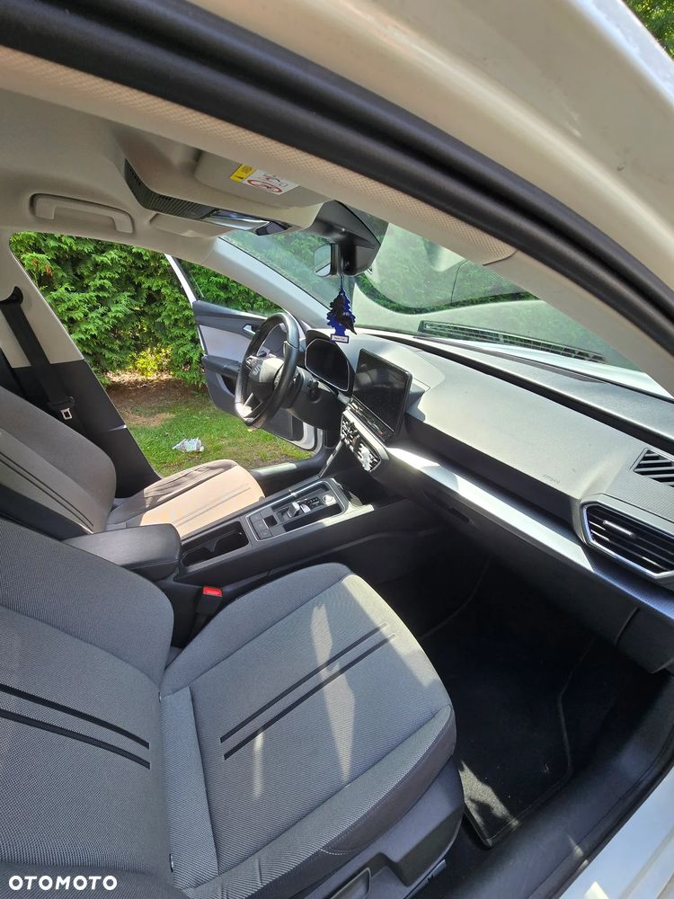Seat Leon Sportstourer 2.0 TDI DSG Xcellence Plus - 15