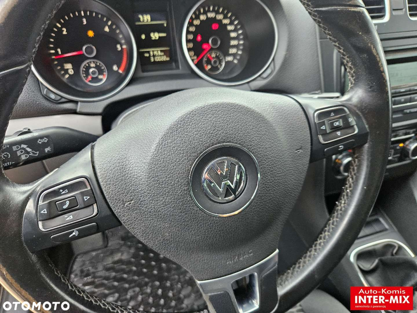Volkswagen Golf - 12