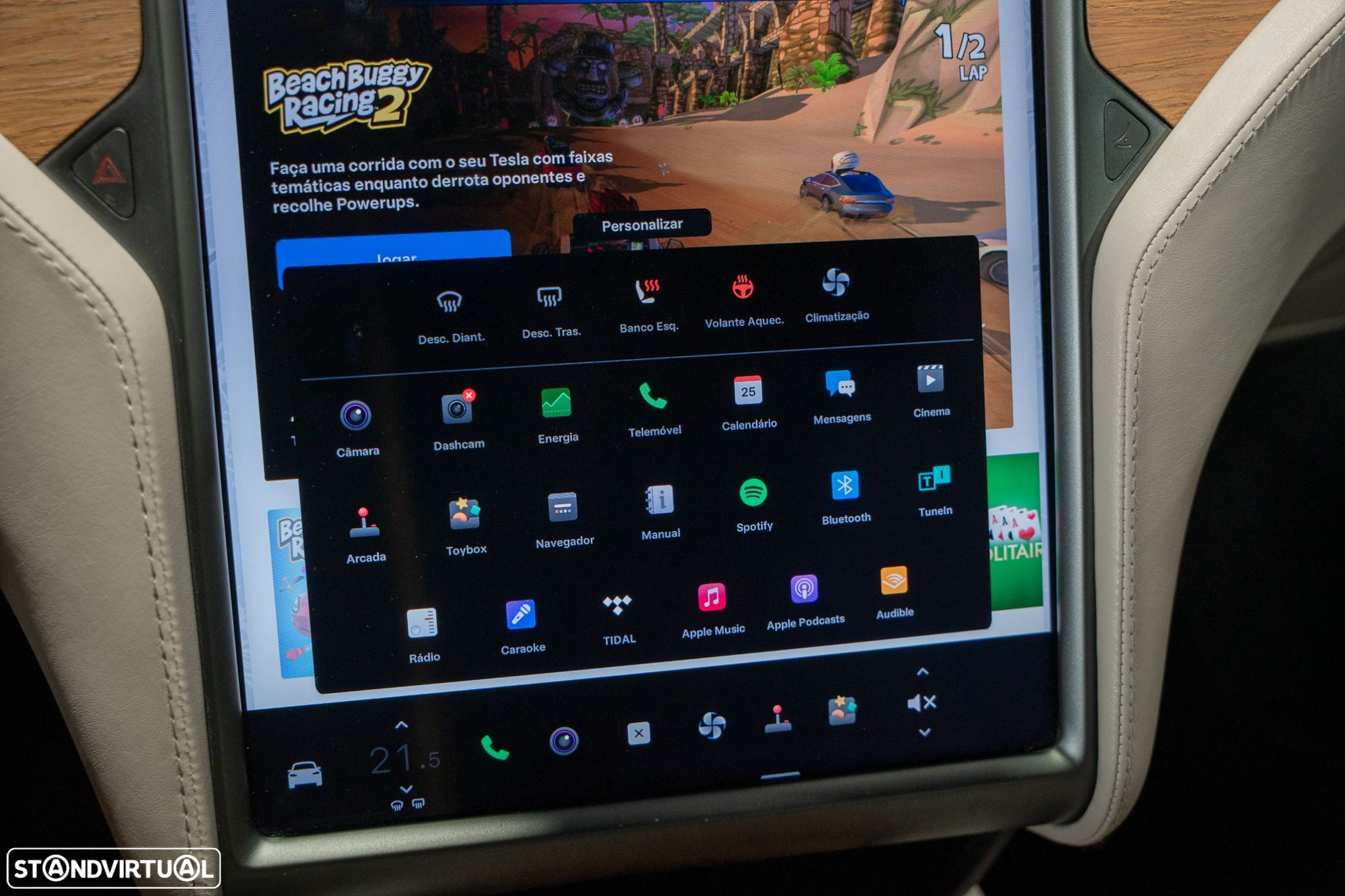Tesla Model X - 25