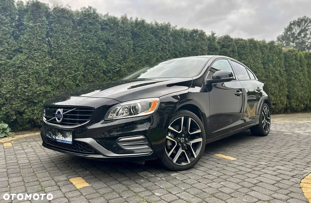 Volvo S60 T5 Drive-E Dynamic Edition (Momentum) - 2