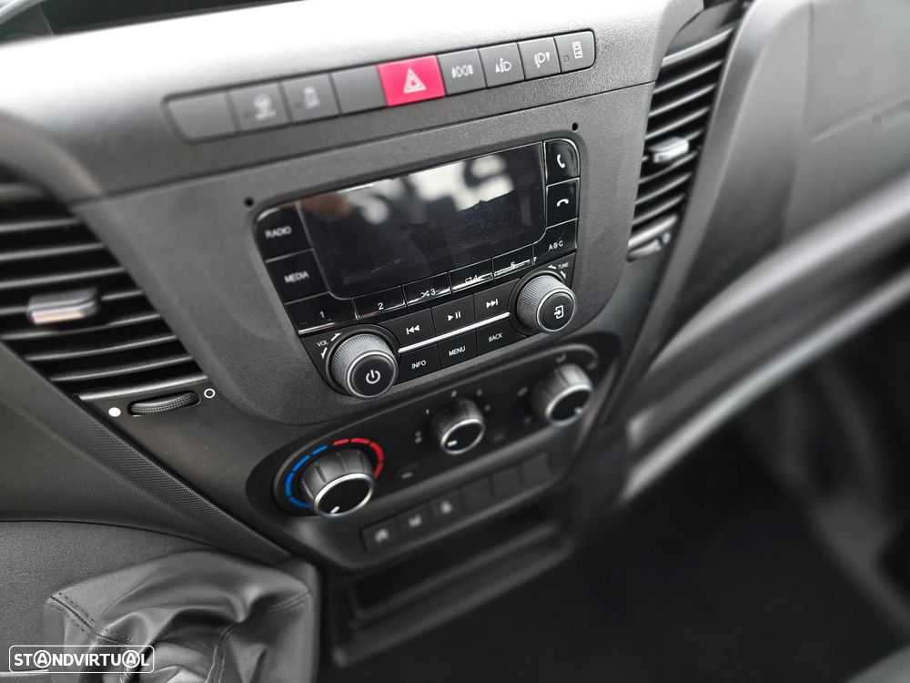 Iveco Daily 35C16 Caixa aberta - 21