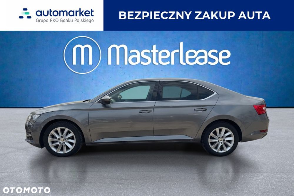 Skoda Superb 2.0 TDI SCR Ambition DSG - 9