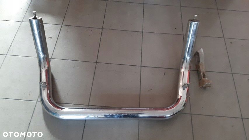 Toyuta hilux VIII orurowanie przód - 6