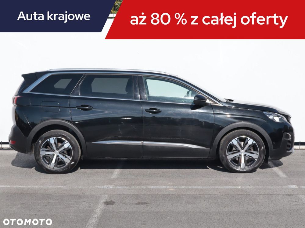 Peugeot 5008 - 8