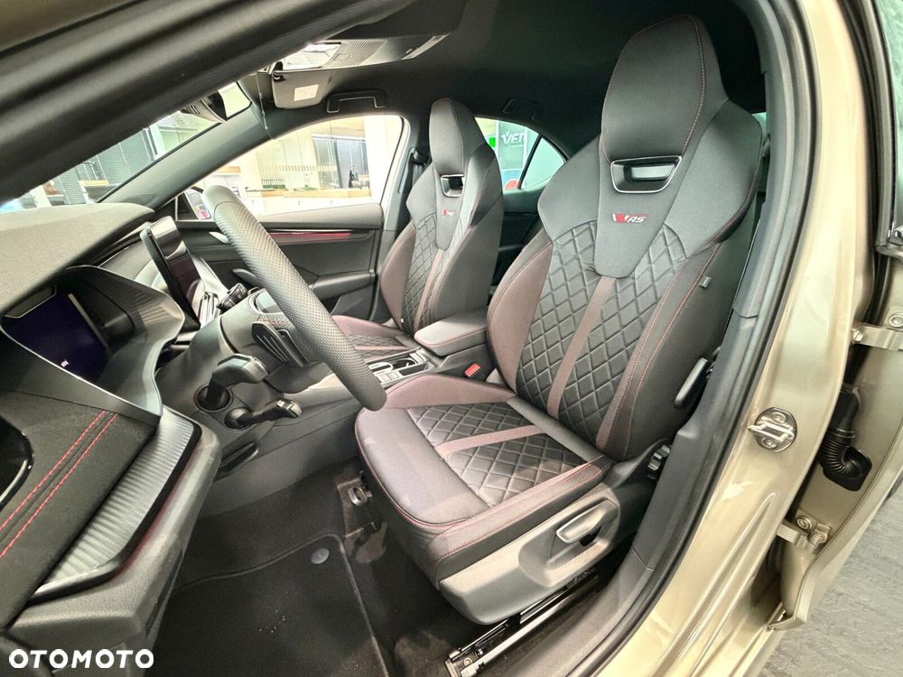 Skoda Octavia 2.0 TSI RS DSG - 12
