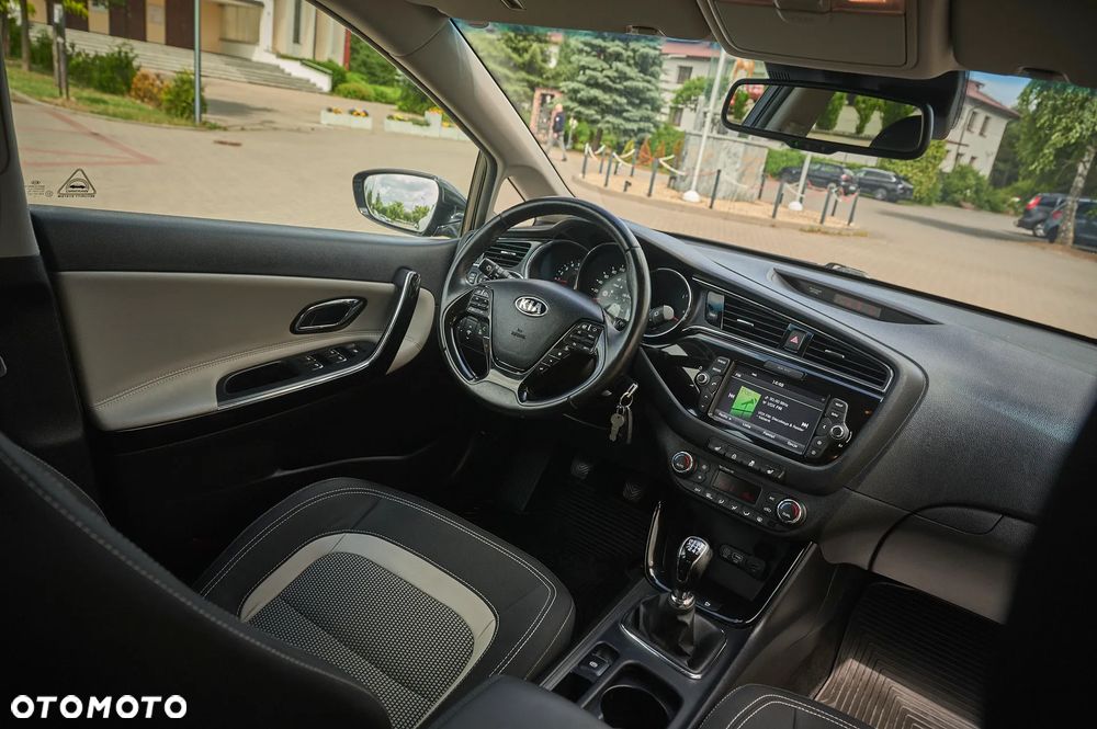 Kia Ceed 1.6 CRDi L Business Line - 34