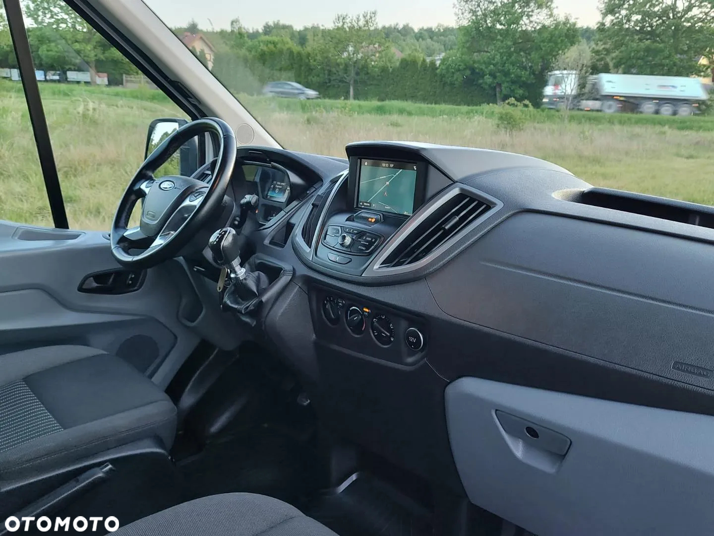 Ford Transit - 21