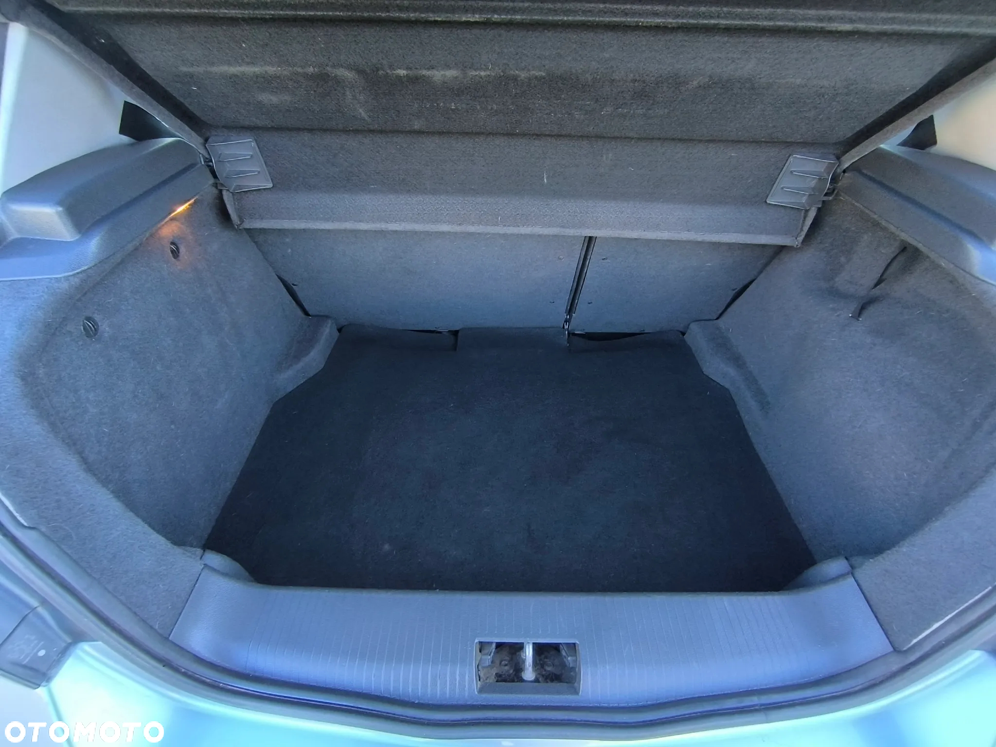 Opel Astra 1.6 - 19