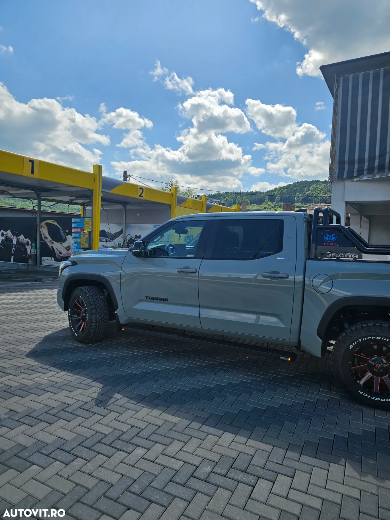 Toyota Tundra - 36