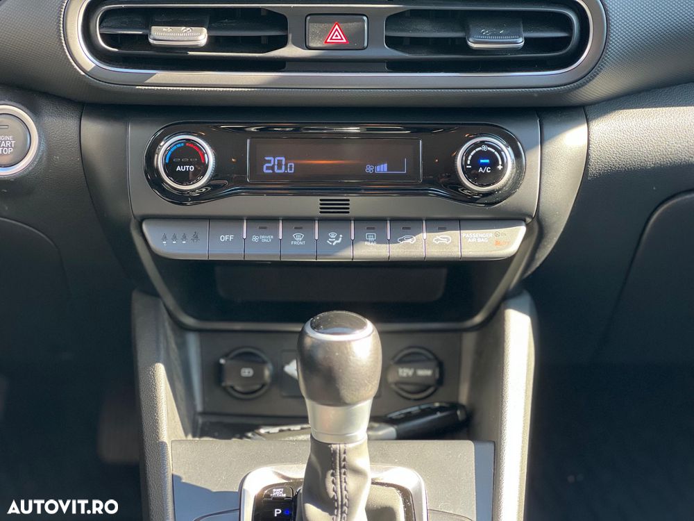 Hyundai KONA - 8