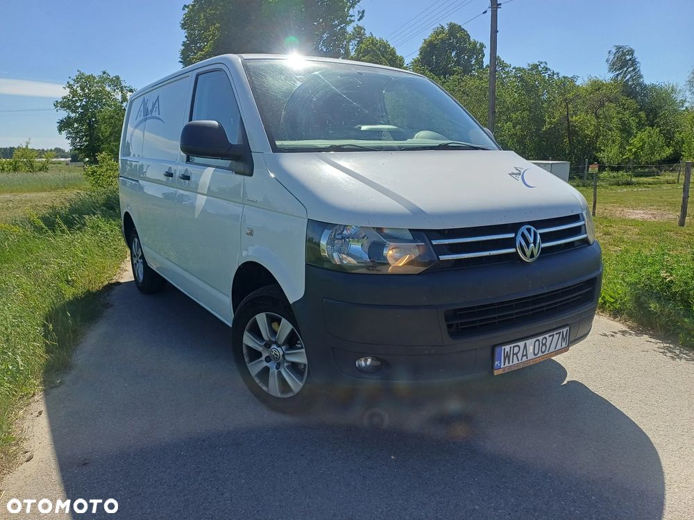 Volkswagen Transporter - 1