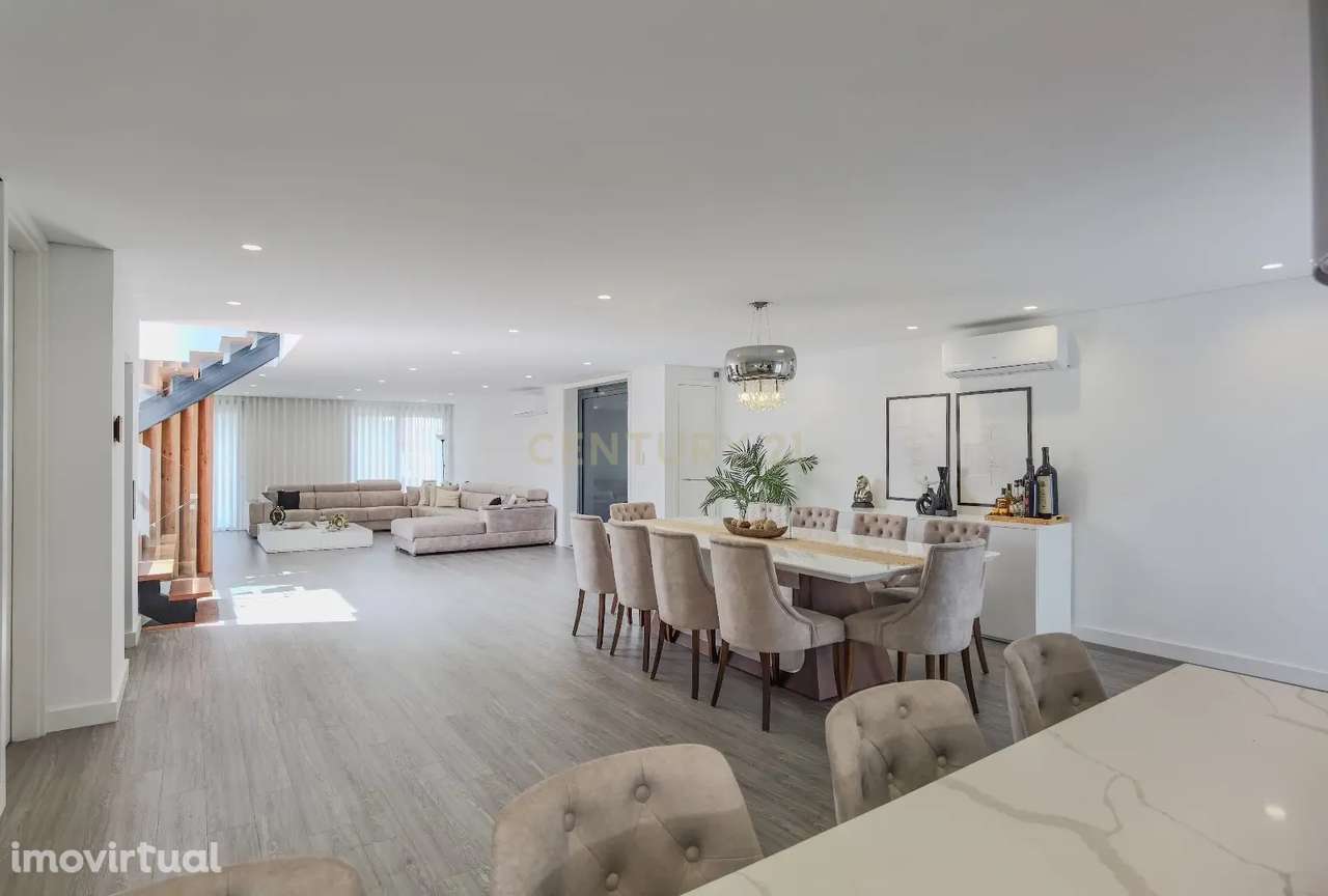 Moradia de Luxo Única em Rio Tinto - Grande imagem: 4/60