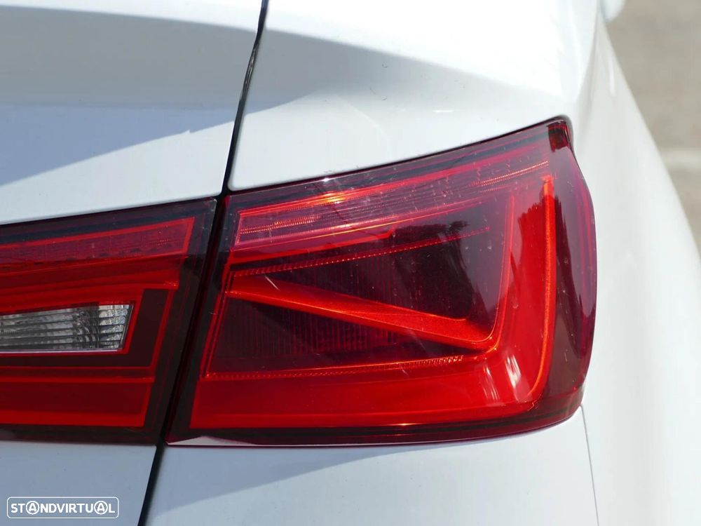 Audi A3 Limousine 1.6 TDI S-line S tronic - 12