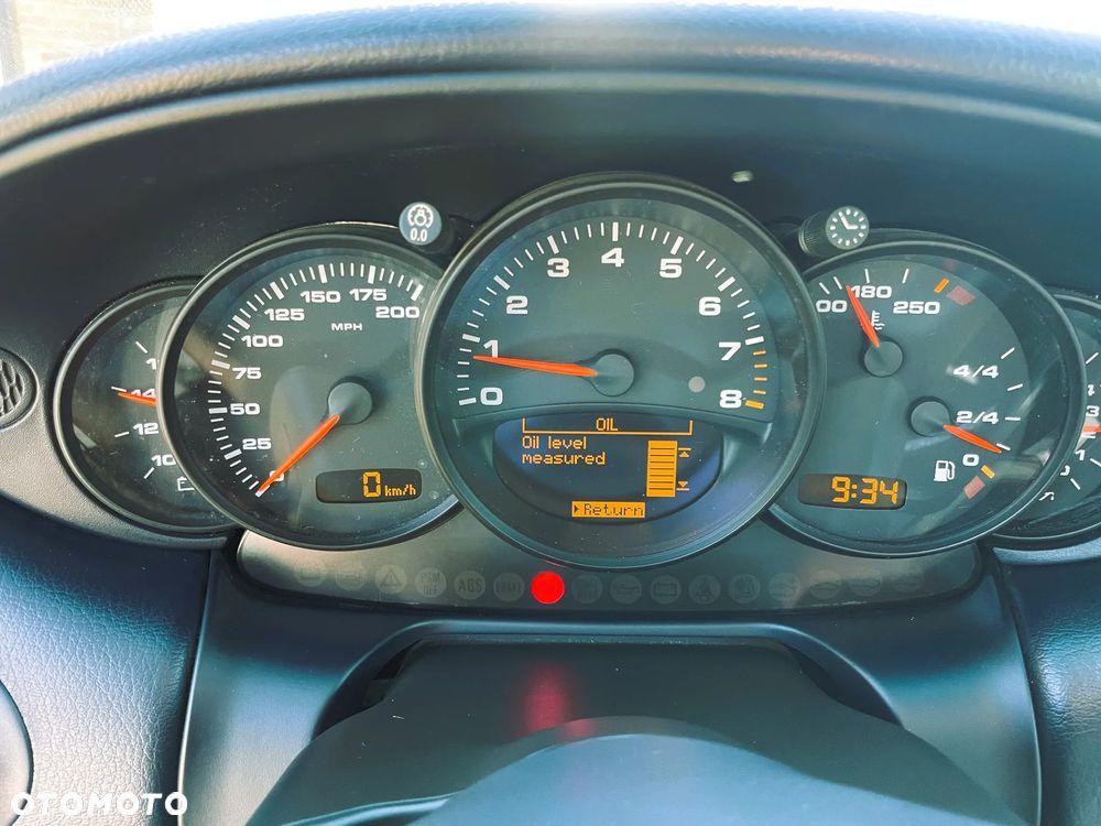 Porsche 911 Targa - 13