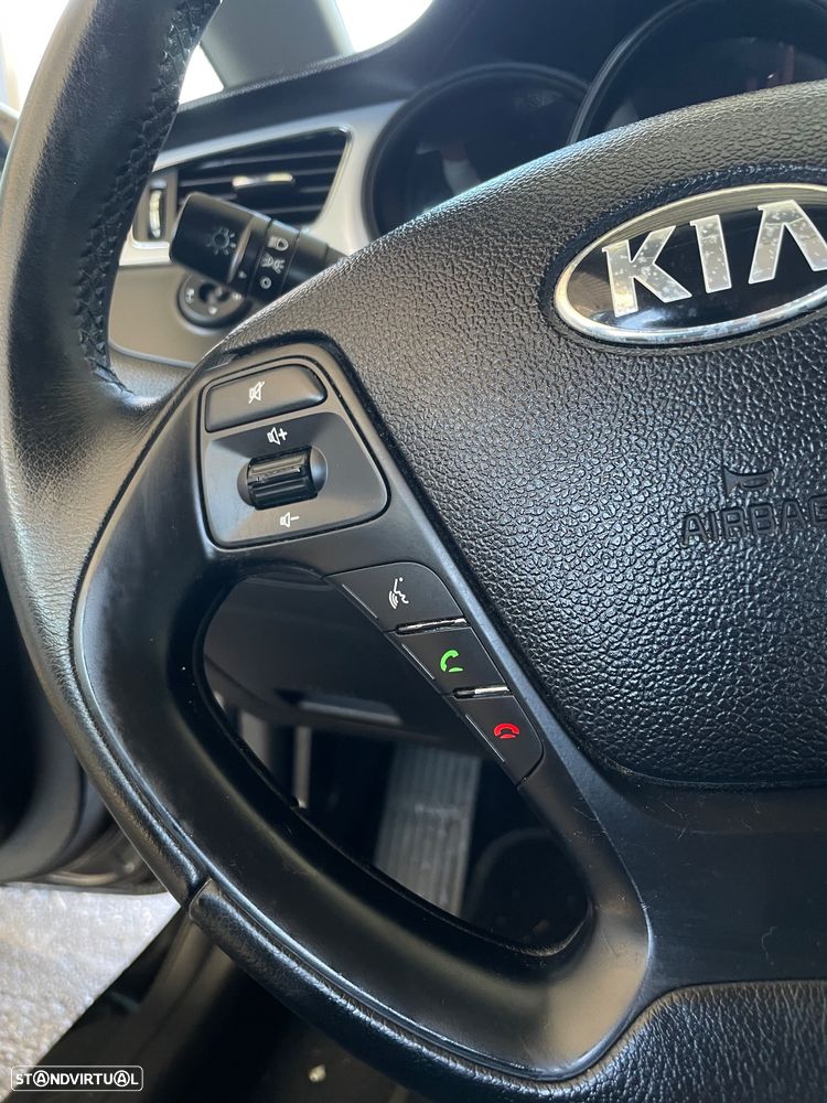 Kia Ceed SW 1.4 CRDi ECO - 9