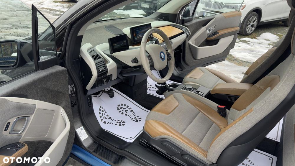 BMW i3 (60 Ah) - 16