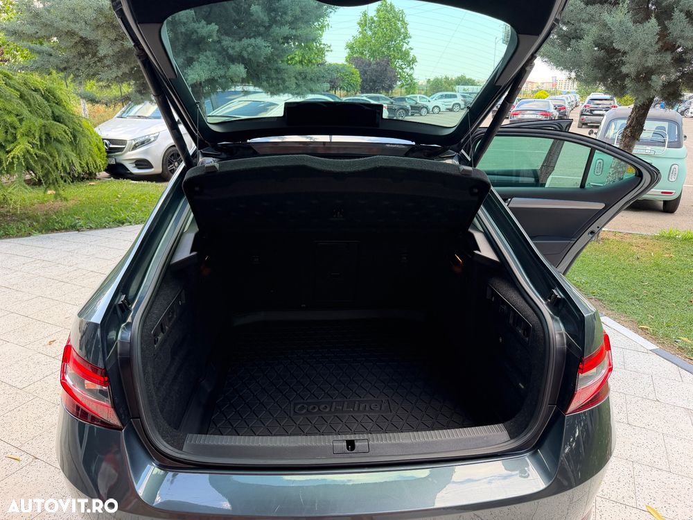 Skoda Superb 1.6 TDI DSG Style - 17