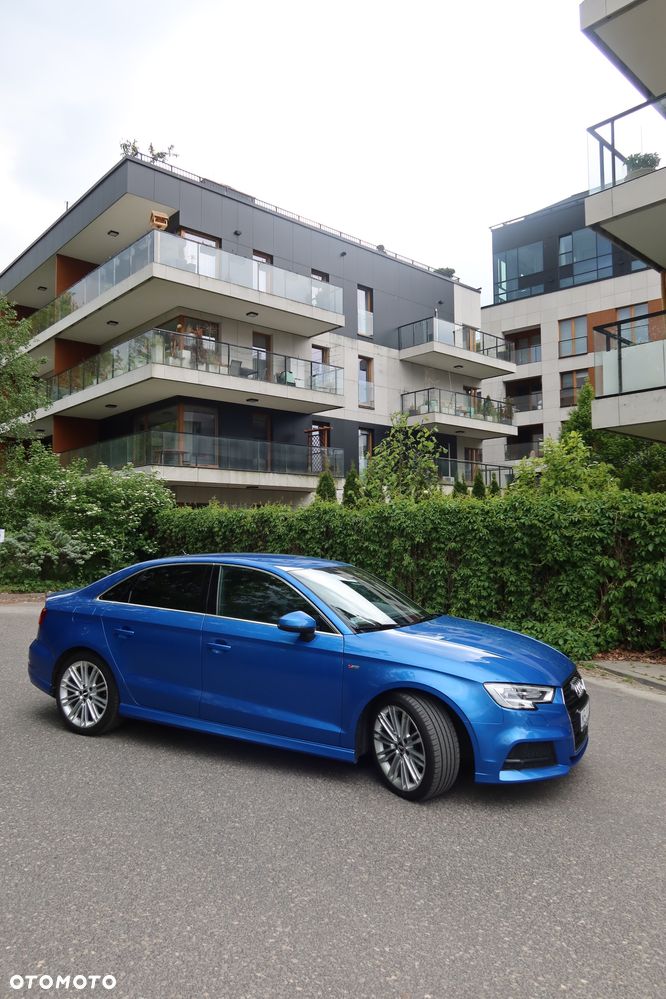 Audi A3 Limousine 1.5 TFSI Sport S tronic - 1