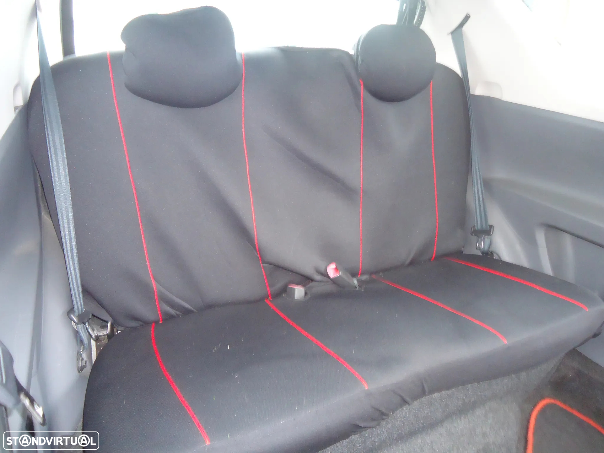 Peugeot 107 1.0 RC Line - 9