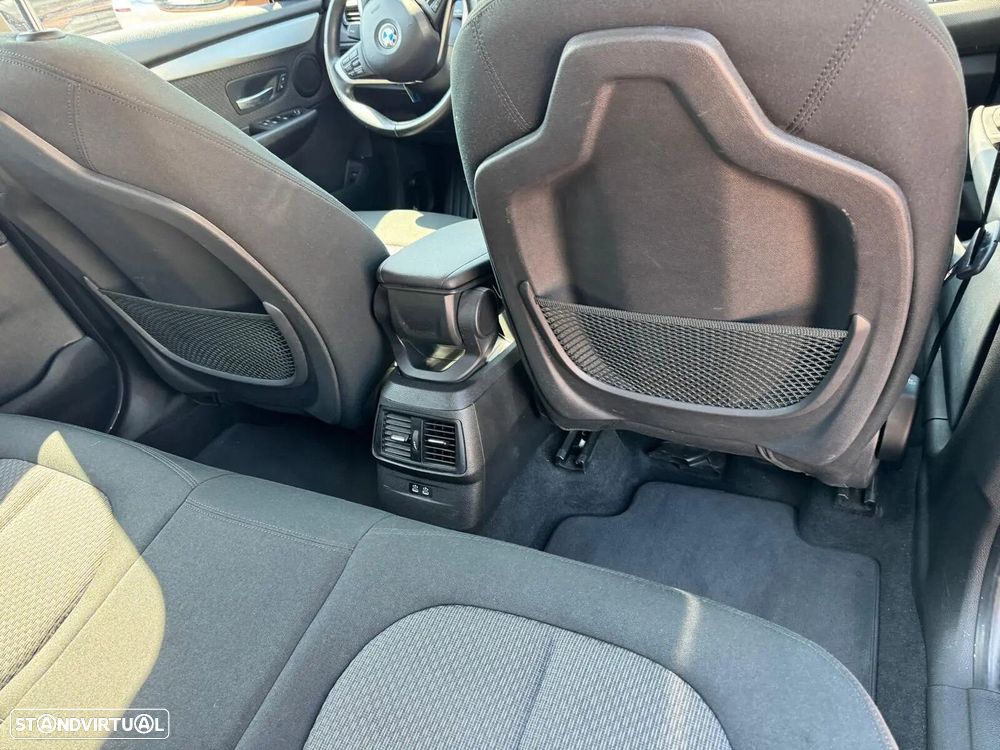 BMW 225xe Active Tourer Advantage - 22