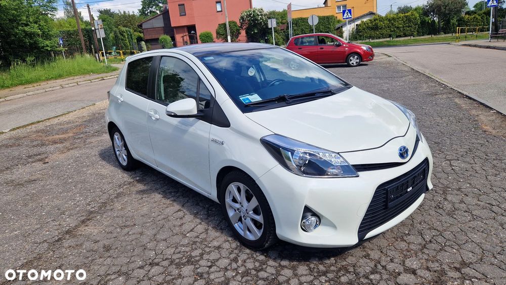Toyota Yaris 1.5 VVT-i Selection - 1