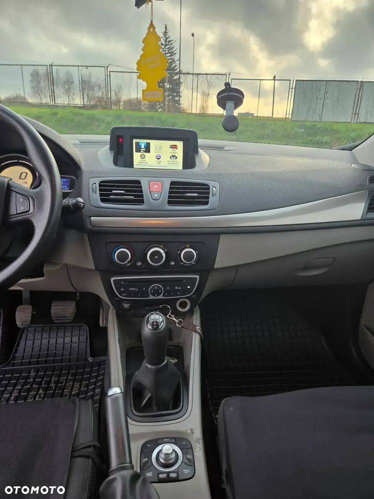 Renault Megane 1.6 16V 100 Expression - 5