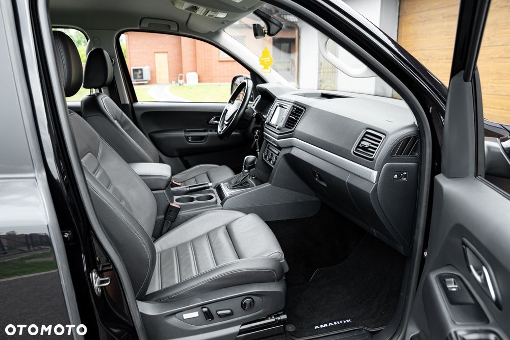 Volkswagen Amarok - 22