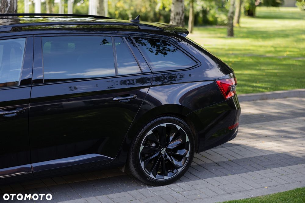 Skoda Superb 2.0 TDI SCR 4x4 L&K DSG - 3