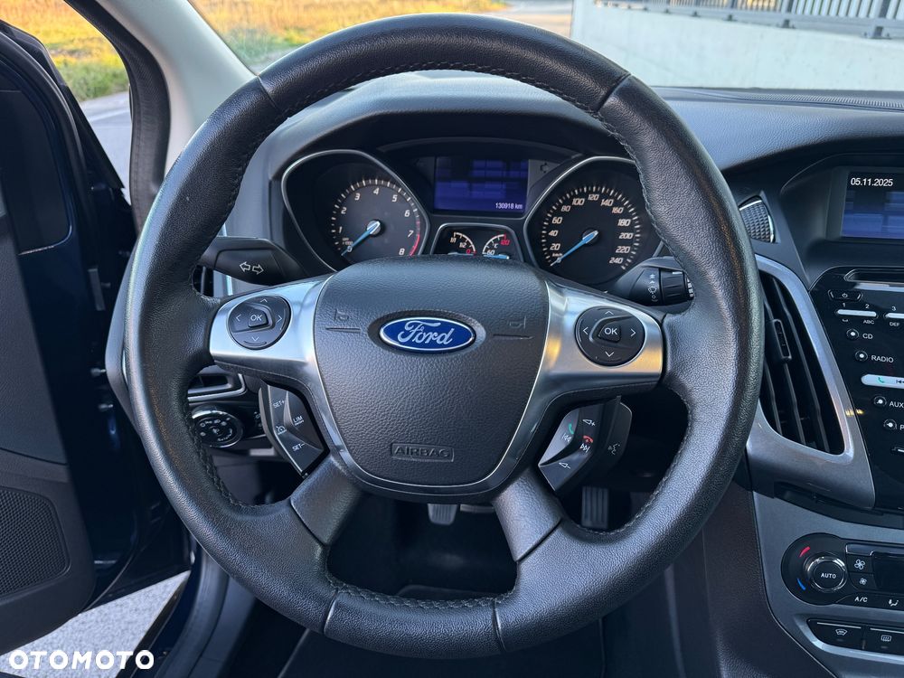 Ford Focus 1.6 EcoBoost Titanium - 12