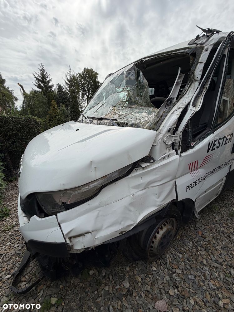 Iveco 35S13 - 37