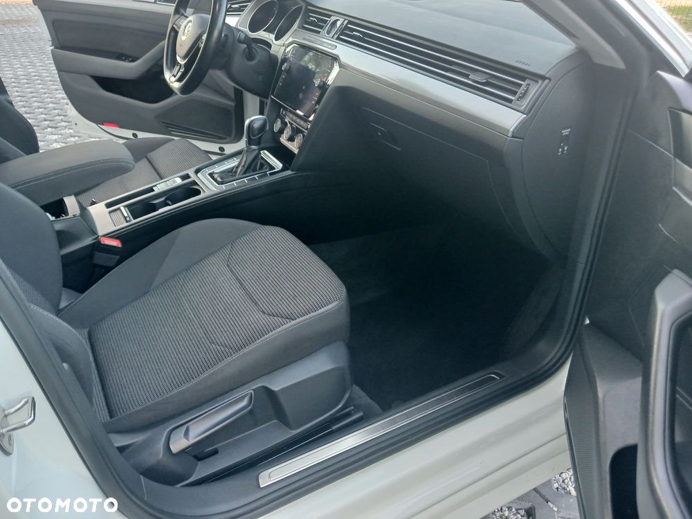 Volkswagen Arteon 2.0 TDI SCR Elegance DSG - 10