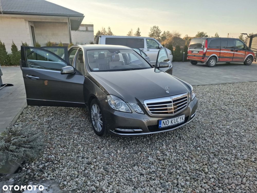 Mercedes-Benz Klasa E - 1