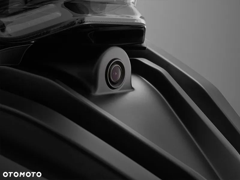 QJMOTOR SRT900S - 11