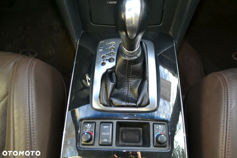 Infiniti FX FX35 - 14