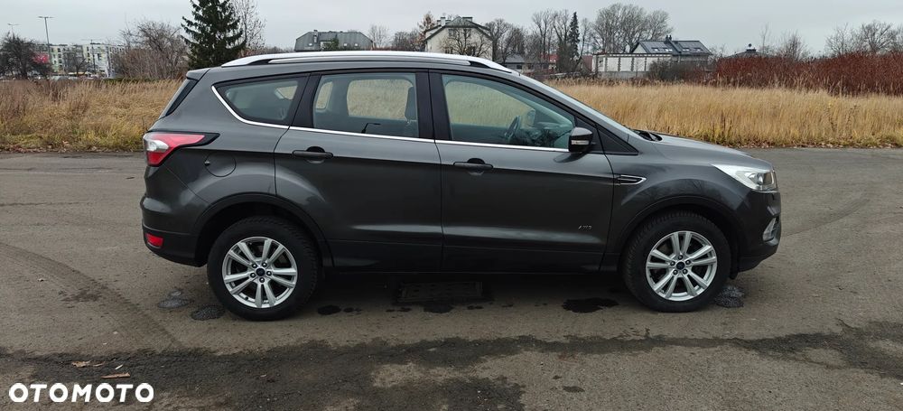 Ford Kuga - 6