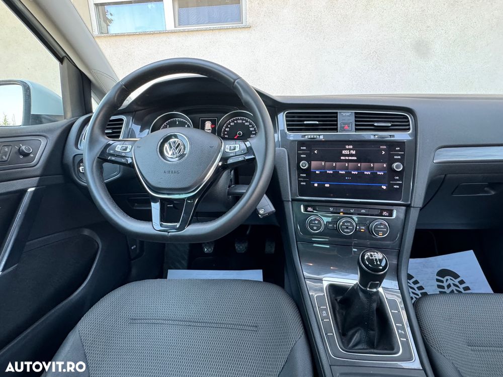 Volkswagen Golf 1.6 TDI (BlueMotion Technology) Comfortline - 8