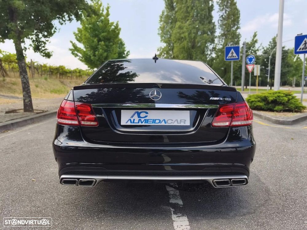 Mercedes-Benz E 220 CDI DPF BlueEFFICIENCY 7G-TRONIC Avantgarde - 36