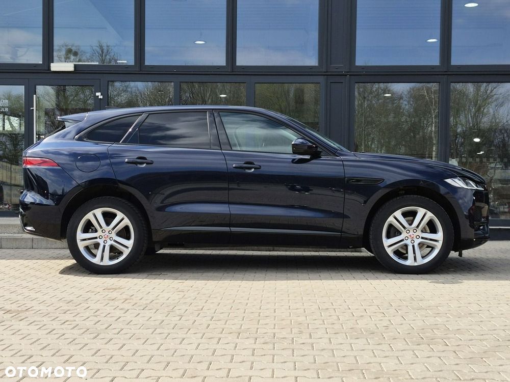 Jaguar F-Pace P250 AWD SE - 6