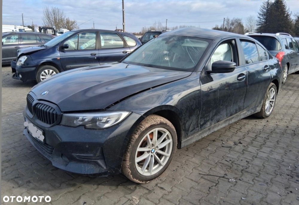 BMW Seria 3 318i Sport - 2