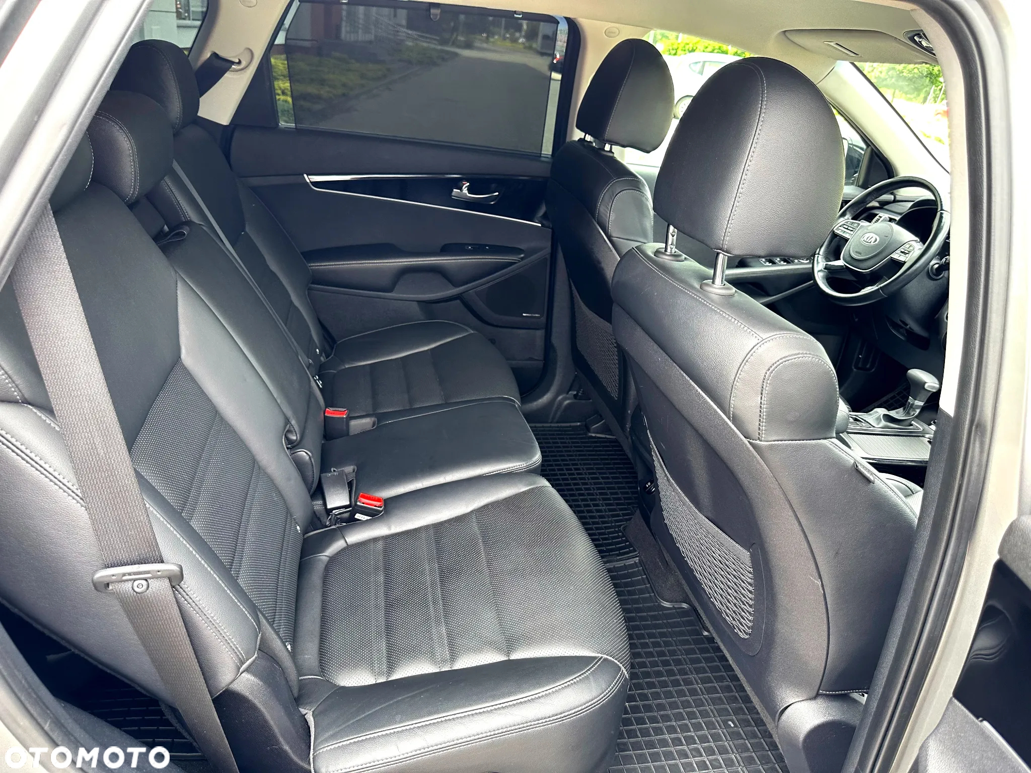 Kia Sorento 2.0 CRDI Business Line Plus - 32