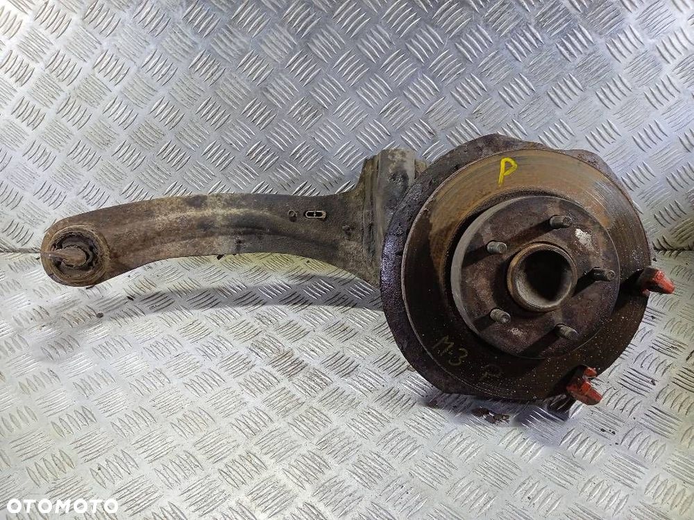 WAHACZ PIASTA PRAWY TYLNY MAZDA 3 - 2