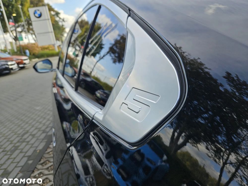 BMW Seria 5 530e PHEV - 26