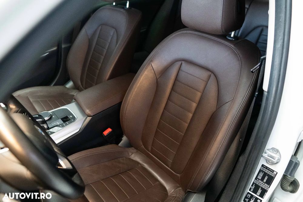 BMW Seria 3 320d xDrive AT - 12