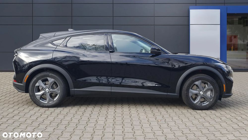 Ford Mustang Mach-E 75kWh RWD - 6